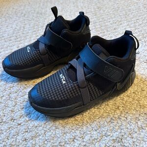 Kids Black LeBron basketball Sneakers with Strap
